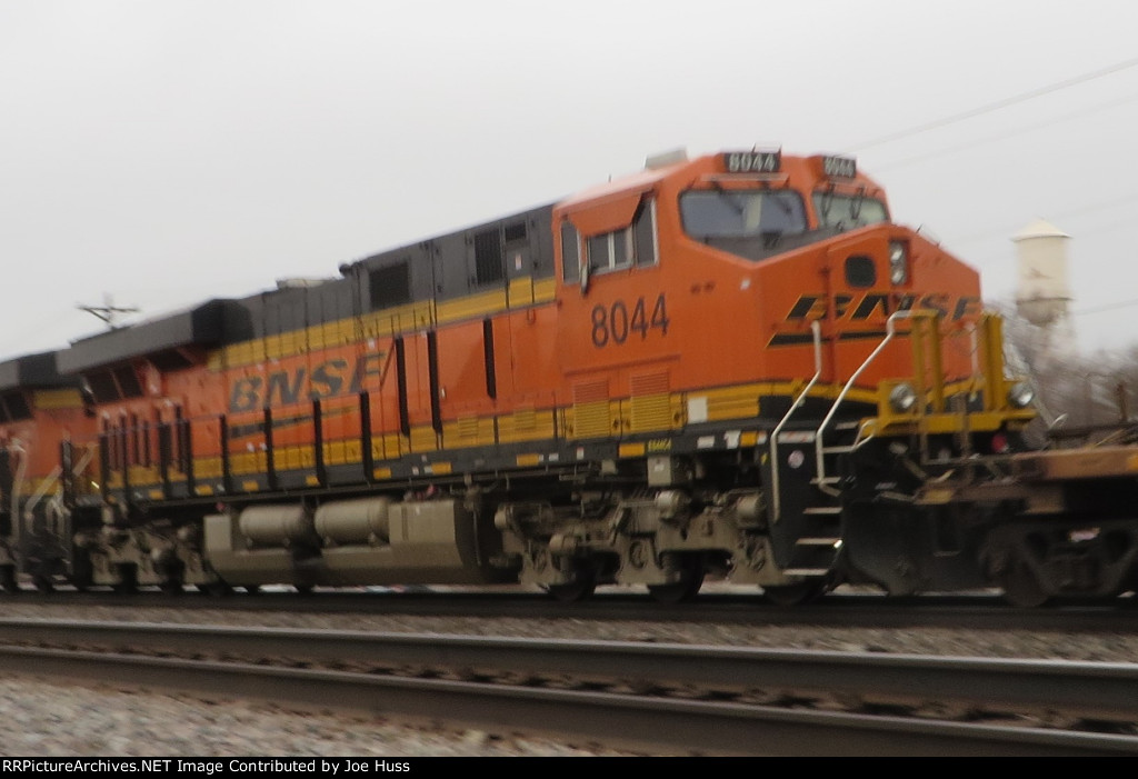 BNSF 8044